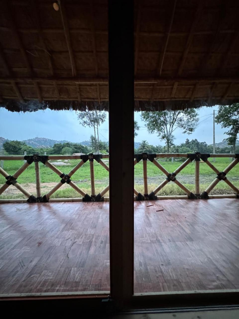 Golden Chariot Resort Hampi Luaran gambar